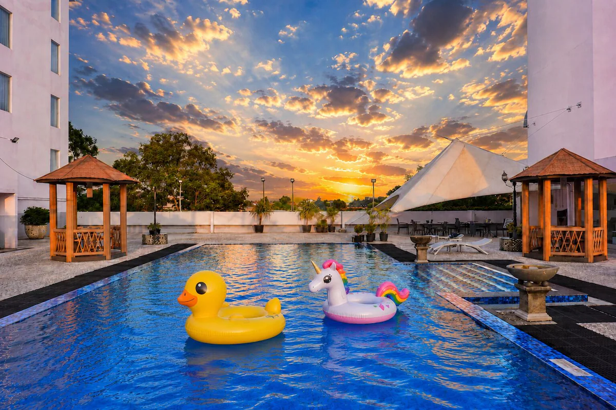 Romantic Honeymoon Package